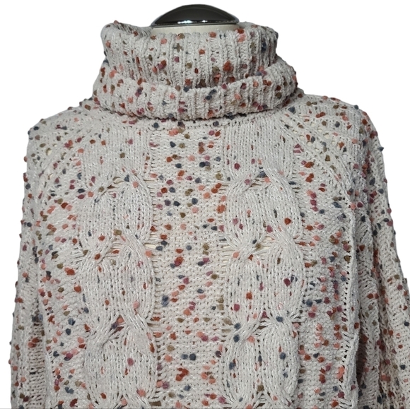 Moon & Madison Textured Dot Turtleneck Knit Sweater XS - Picture 3 of 8